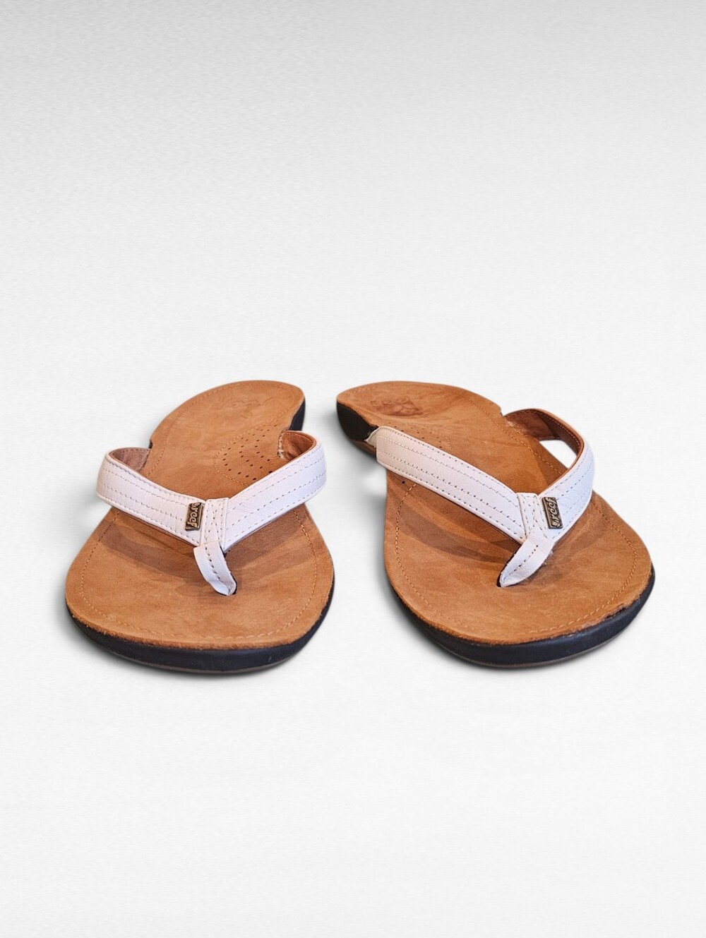 Reef Miss J-Bay Slip Flop Sandals White and Tan B-16 CLC - Picture 4 of 15